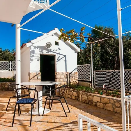 By The Sea Kanica, - 1101 Appartement