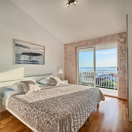 Apartment By The Sea Kanica, - 1101 Rogoznica (Sibenik-Knin)